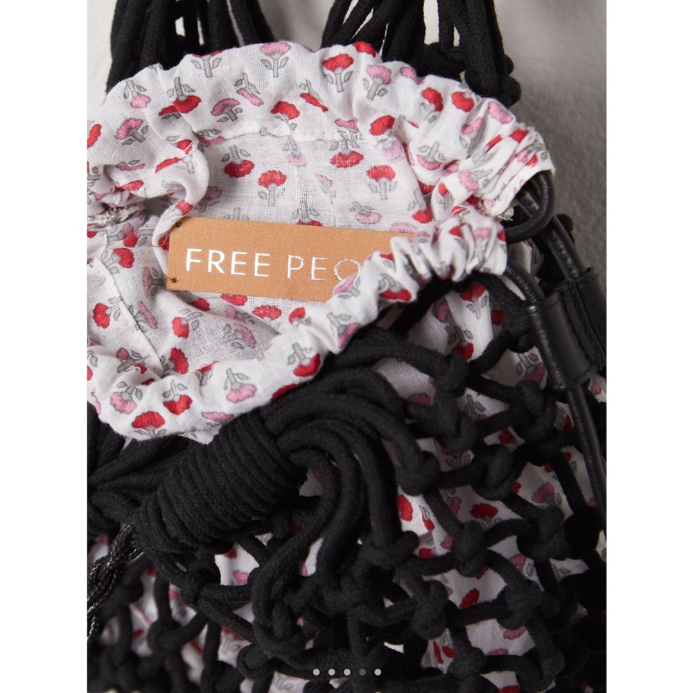 NWT FREE PEOPLE Daily Shoulder Bag Ash Black NEW Handbag Purse $58 Retail - Picture 3 of 6